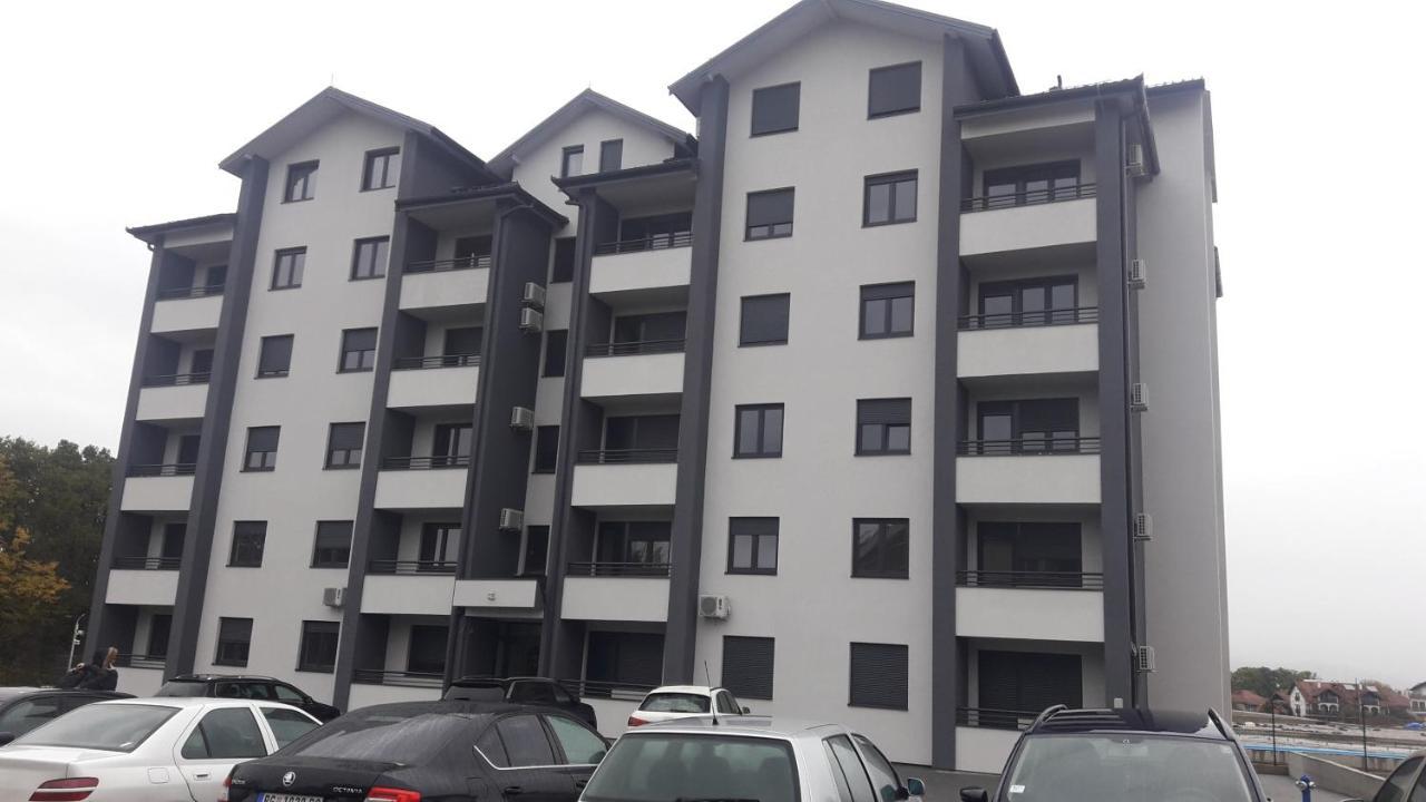 Apartmani Sunlight Vrnjačka Banja Exterior foto
